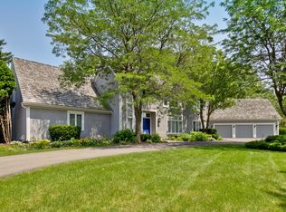 899 Lakewood Dr, Lake Forest, IL