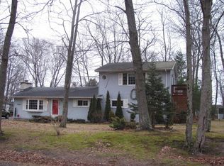 6908 Woodlea Rd, Oscoda, MI 48750