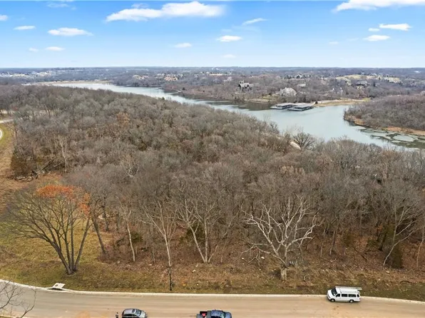 17009 Wallace Way, Belton, MO 64012