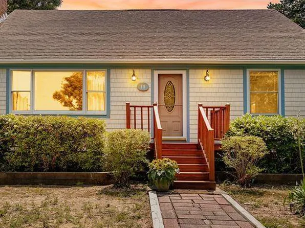 10 Cestaro Way, Eastham, MA 02642