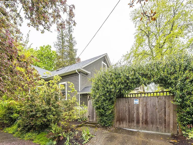 8134 SE 15th Ave — Photo 22