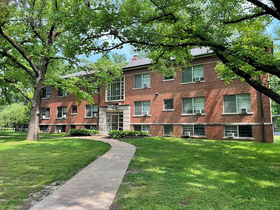 Quadrangle entrance to student apartments