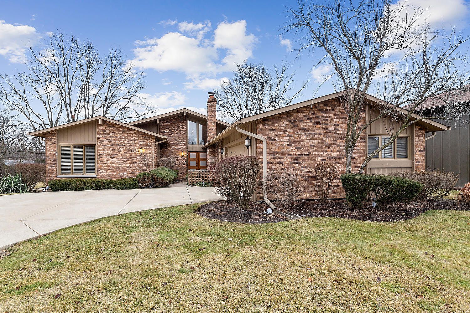 1433 Lorete Ln, Northbrook, IL 60062 Zillow