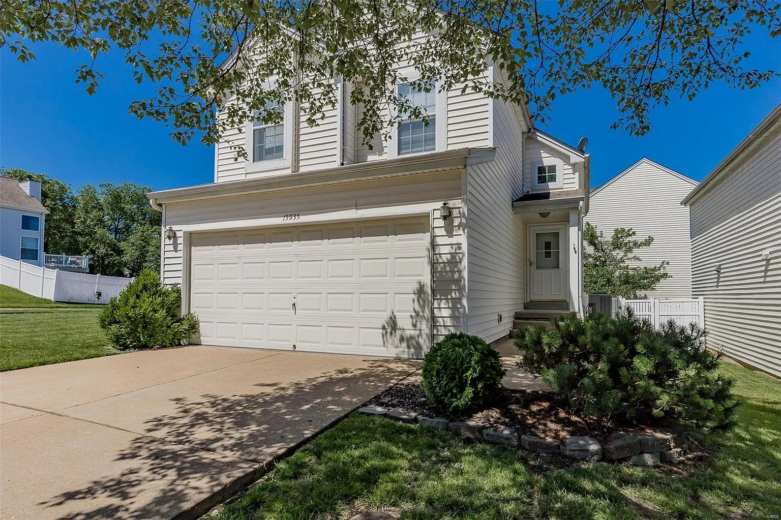 15935 Sandalwood Creek Dr photo 1