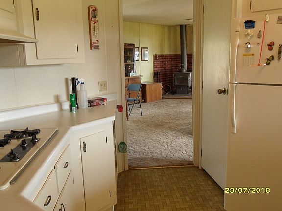 5th image of 5601 Jade Ave
