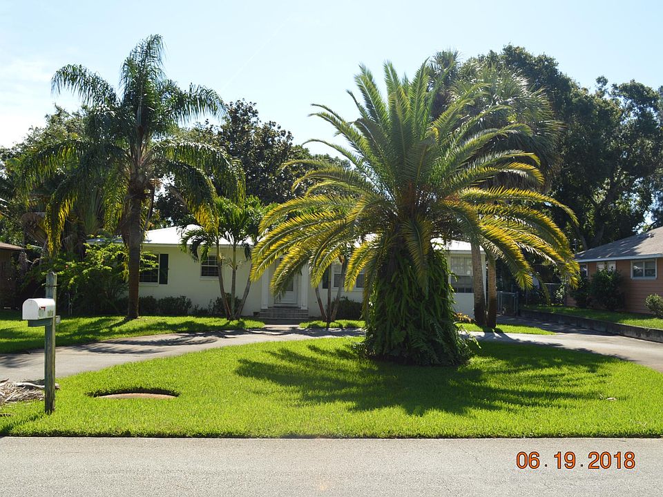 1st image of 1915 35th Ave