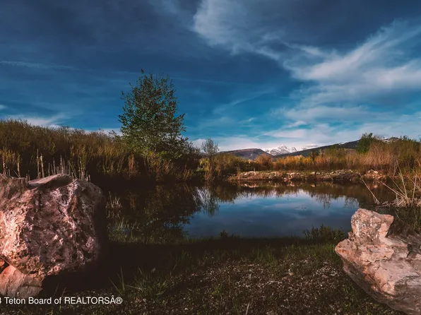 6145 Fox Springs Dr, Victor, ID 83455