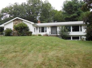 201 Blue Ridge Dr, Manchester, CT 06040