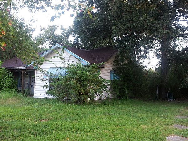 1st image of 5103 Yellowstone Blvd