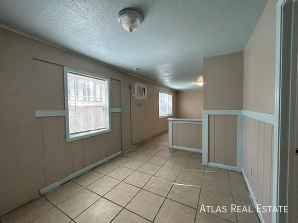 10114 E 67th St APT A, Raytown, MO 64133