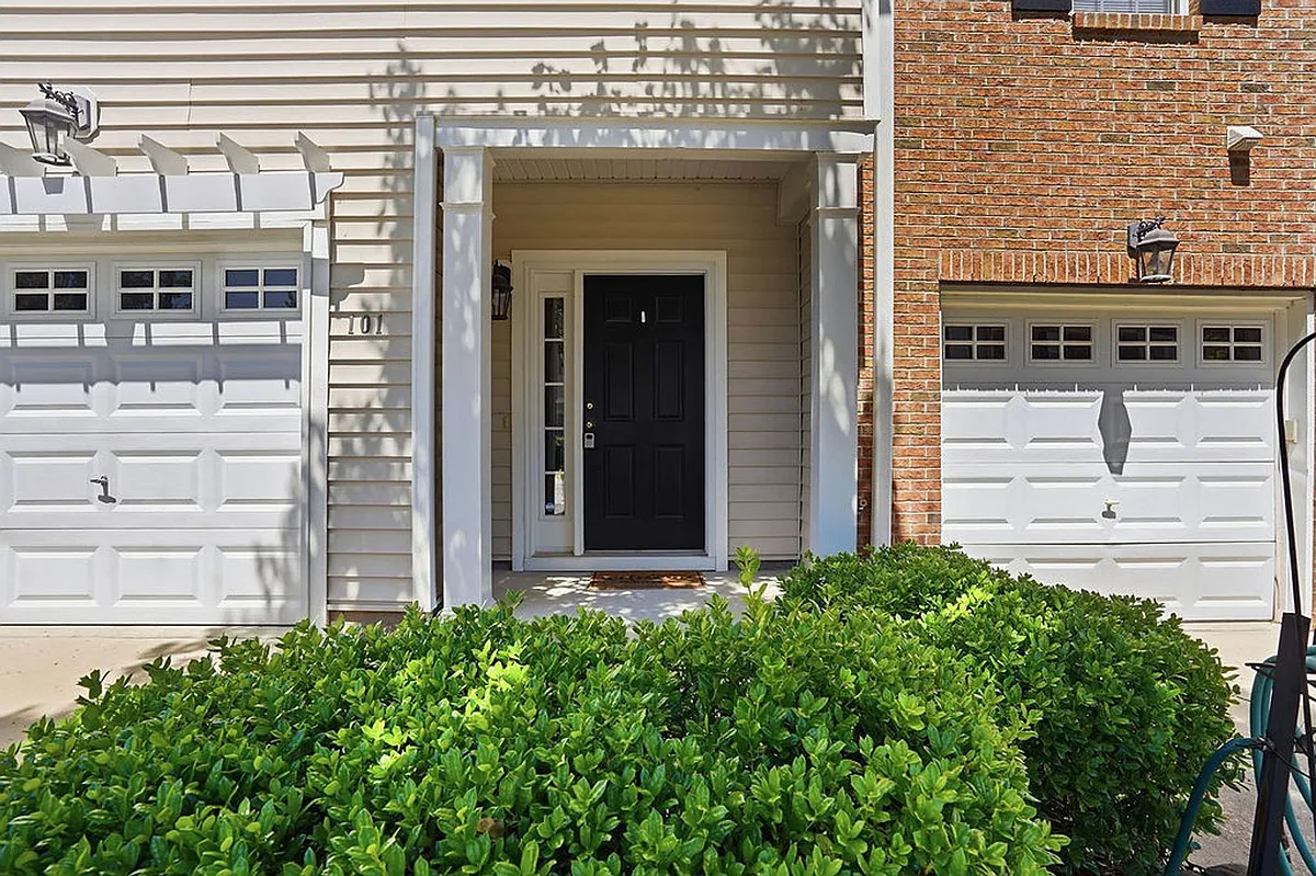 Building Photo - 101 Fanwood Ct