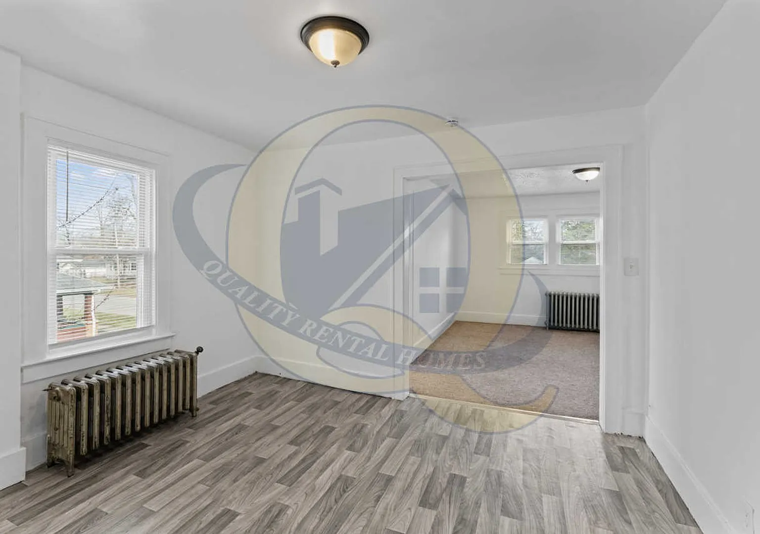 829 Clinton St — Photo 3