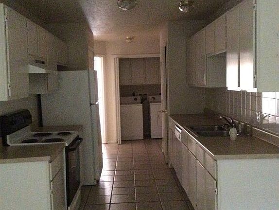 5th image of 1407 NW Dearborn Ave APT B