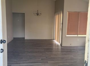 5216 Willowview Dr, Baytown, TX 77521