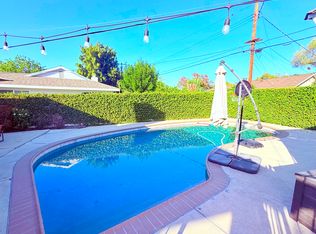 6424 Penfield Ave, Woodland Hills, CA 91367