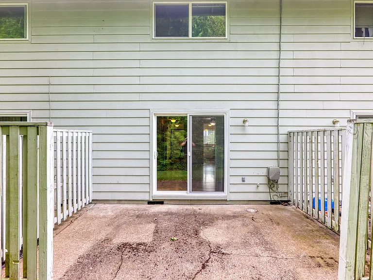 17144 SW Alexander St — Photo 5