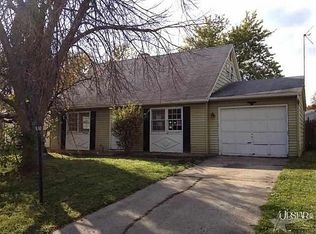 8924 Hemphill Dr, Fort Wayne, IN 46819