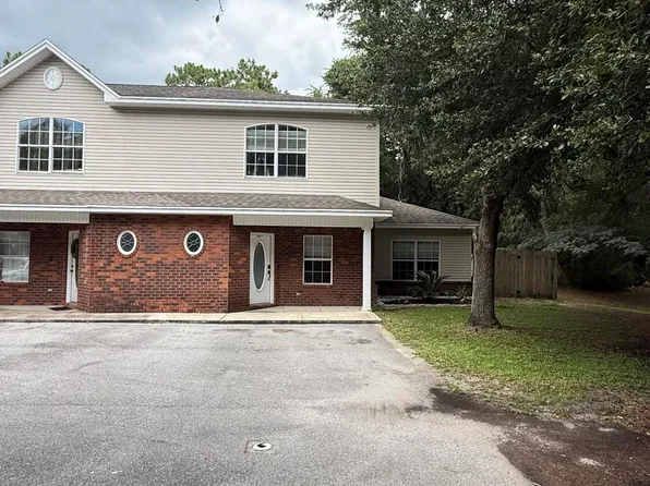 827 Fairview Dr, Fort Walton Beach, FL 32547