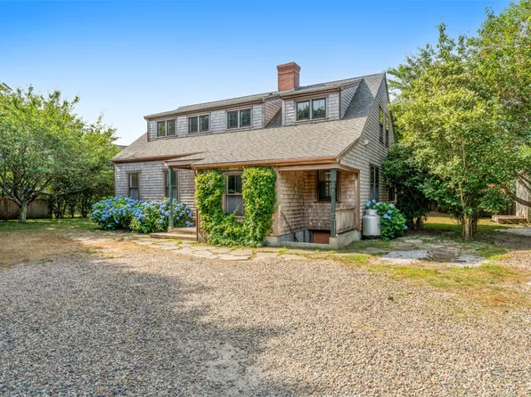 6A Daffodil Ln, Nantucket, MA 02554