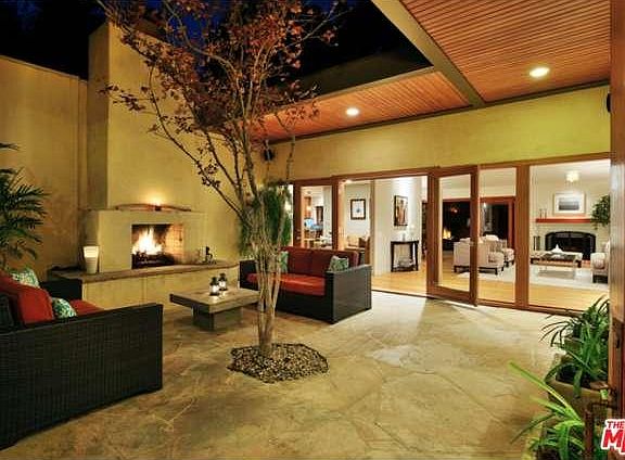 4th image of 2626 Lake Hollywood Dr