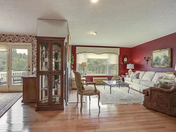 2nd image of 227 Chota Hills Ln