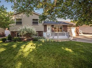 160 Hillcrest Blvd, Ypsilanti, MI 48197