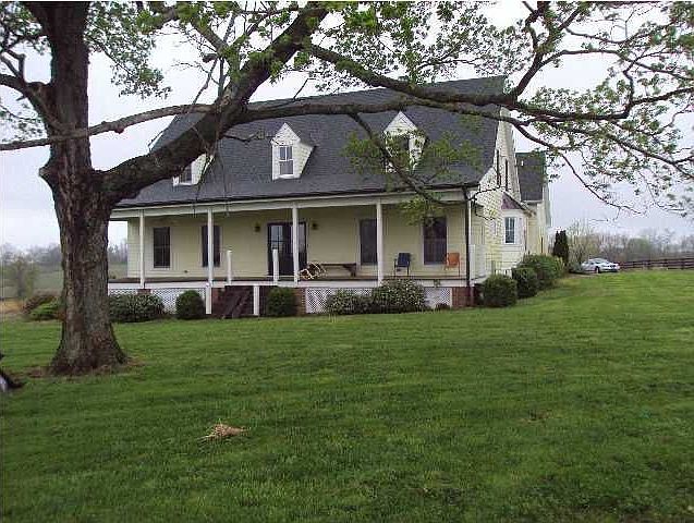 1st image of 3582 Eminence Pike