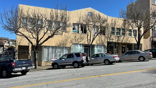 1st image of 325 Visitacion Ave APT 1