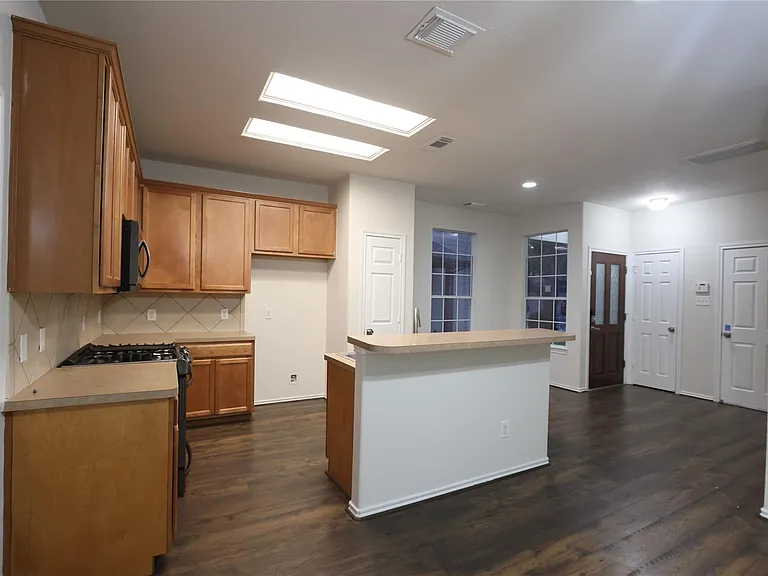 14407 Birch Knoll Ln — Photo 4