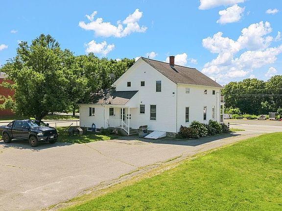 2nd image of 228 Main Rd