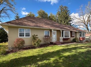 11089 Dove Rd, Mabel, MN 55954