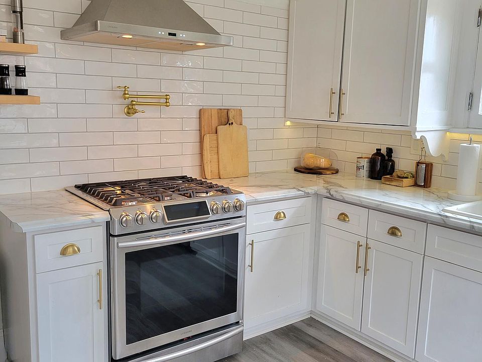 1st image of 3868 N Morris Blvd