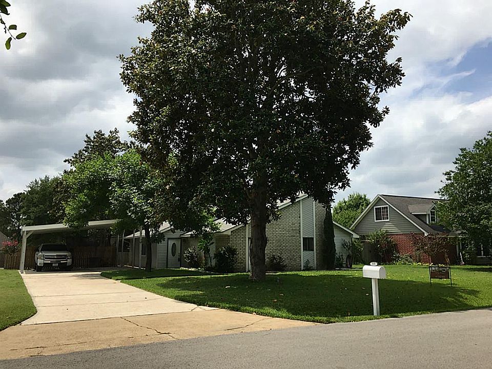 1st image of 315 Beaumont Dr