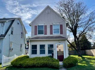 41 N 7th Ave, Manville, NJ