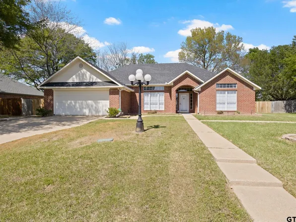 114 Diane Ln, Mount Pleasant, TX 75455