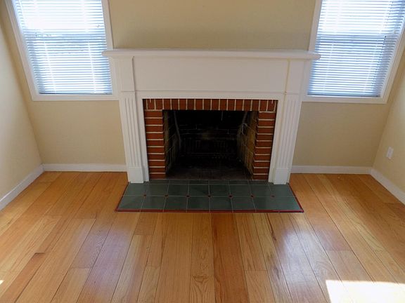 3rd image of 723 San Jude Ave