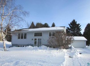 2016 N Robin Ave, Duluth, MN 55811