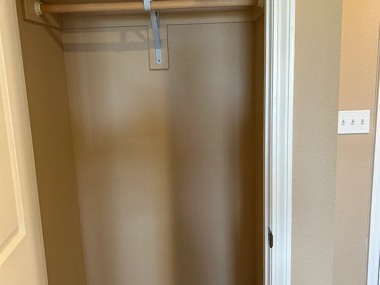 Samuelson Place Apartments — Photo 5