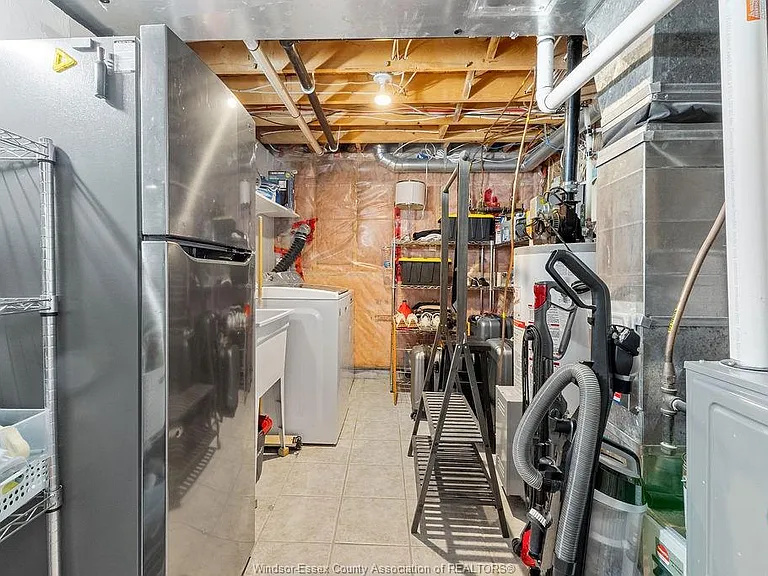 2340 Katella Ave — Photo 28