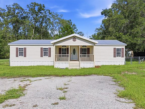 3rd image of 9528 NW 235TH TERRACE