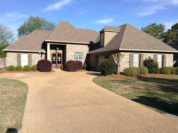 2nd image of 1209 Woodberry Dr