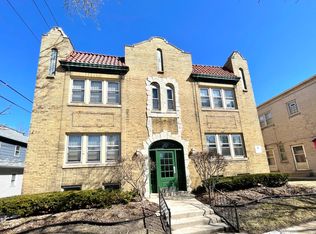 1714 E Beverly Rd #4, Milwaukee, WI 53211