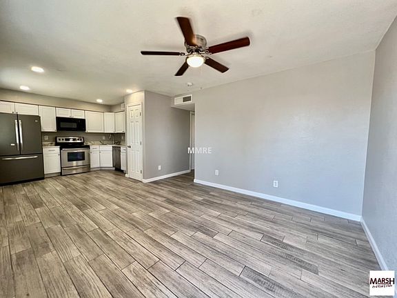 4th image of 2457 E Pueblo Ave Unit 2