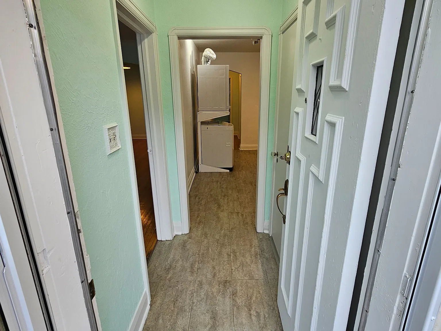 2 bed, $2,775 — Photo 4