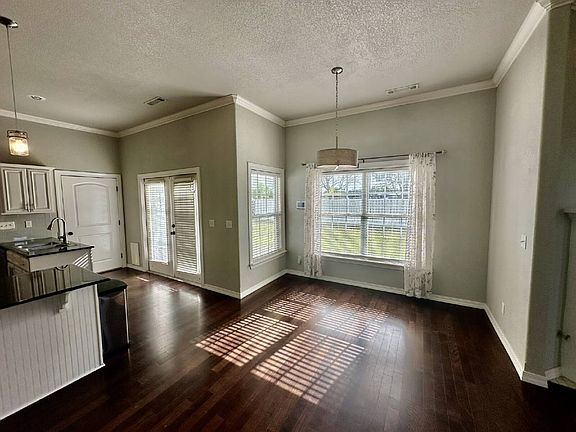 4th image of 3404 W Clabber Creek Blvd