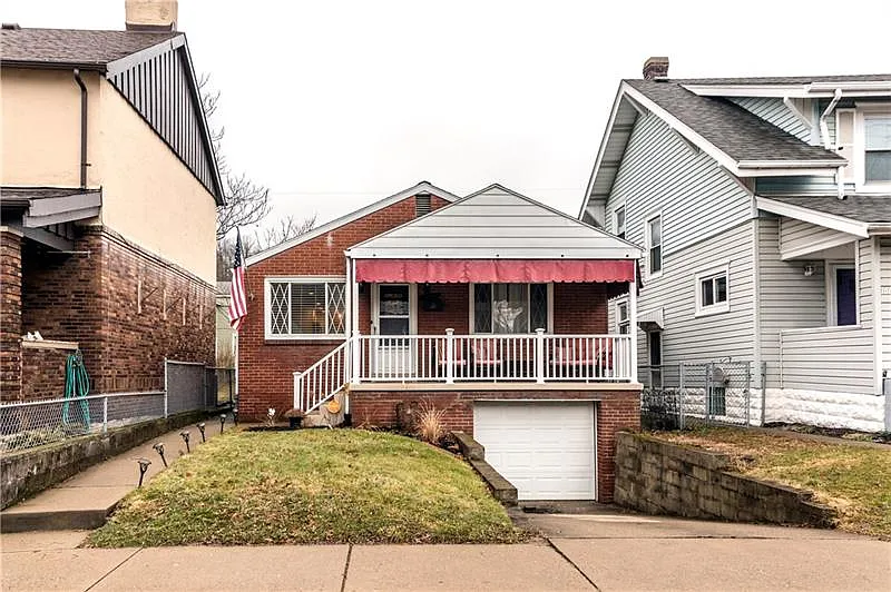 1657 Chislett St photo 1