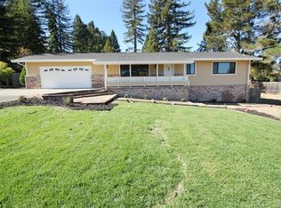 2020 Coffee Ln, Sebastopol, CA 95472