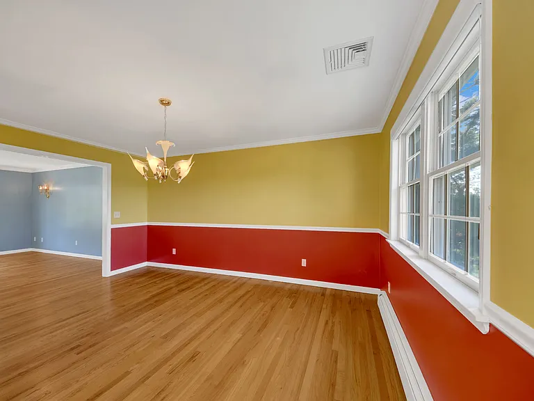 197 Marietta Ave — Photo 3