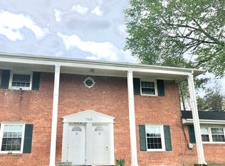 7415 Rogues Rd APT 3, Nokesville, VA 20181