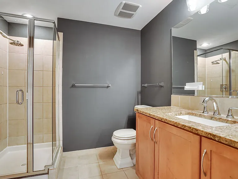 888 N Quincy St #908 — Photo 16